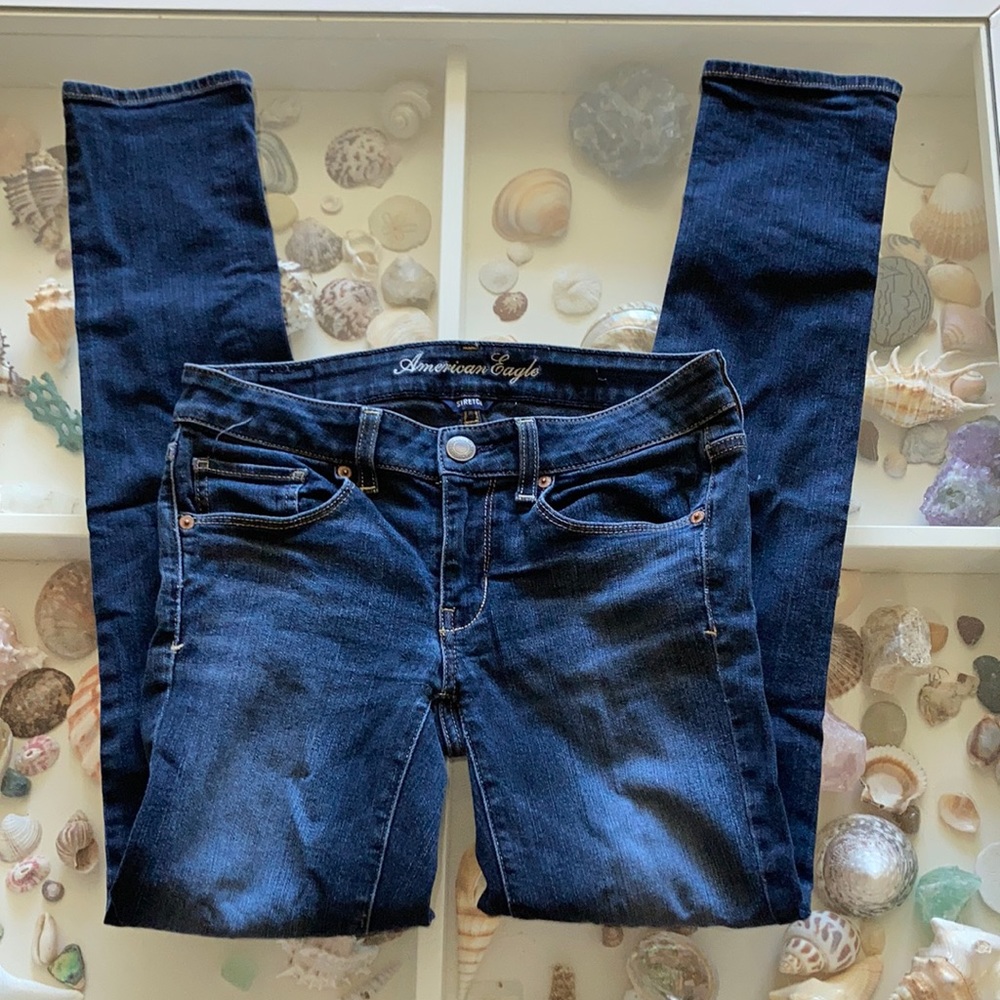 American Eagle Sz 6 Skinny Stretch dark wash
